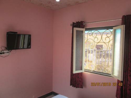 Bed & Breakfast Shining Star P Guest House
