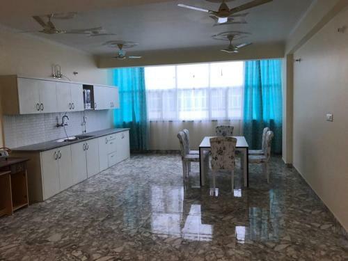 Apartamento Sri Vrindavan Dham