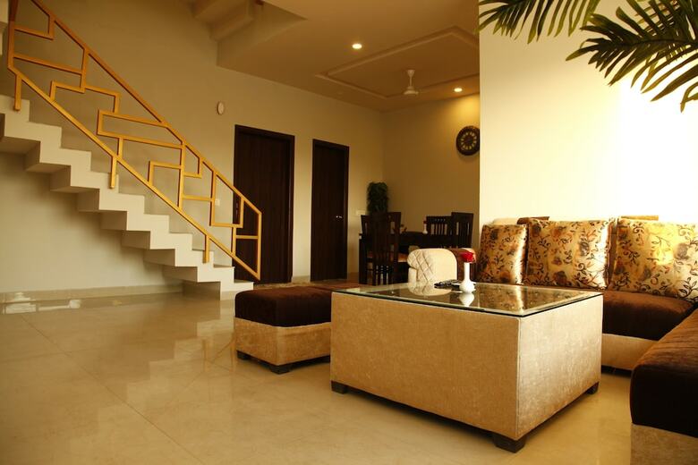 Hotel Anandam Clarks Inn Suites Vrindavan