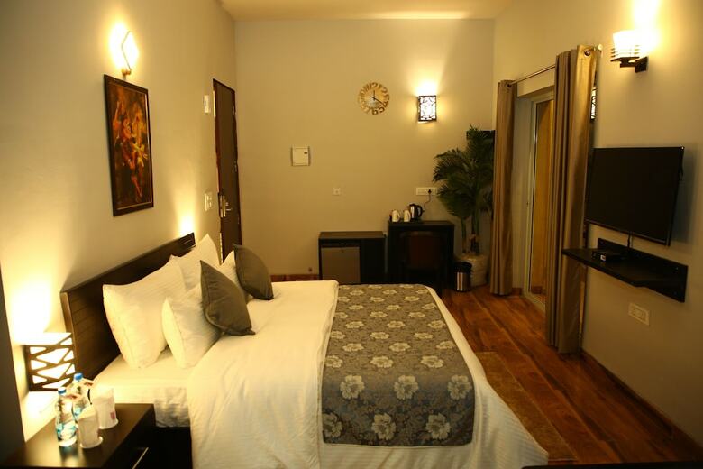 Hotel Anandam Clarks Inn Suites Vrindavan
