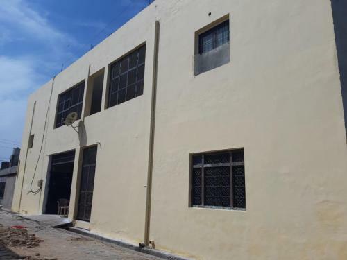 Hostal Shri Ji Dham