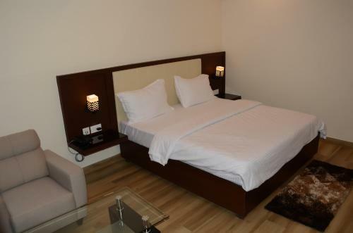 Hotel Karunyaresidency