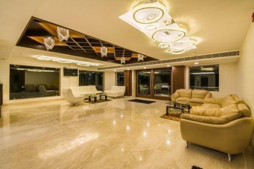 Hotel Karunyaresidency