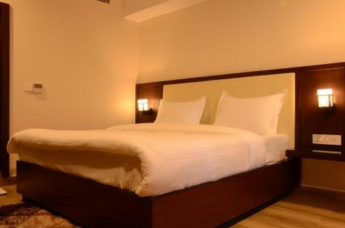 Hotel Karunyaresidency