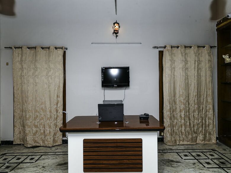 Hotel Oyo 22676 Villa 56