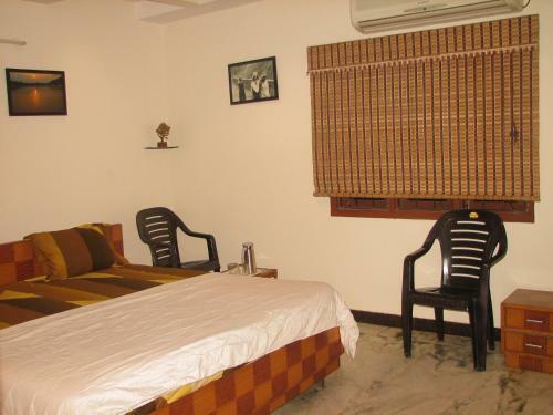 Atithi Comfort Homes (exclusively For Families) - Royal