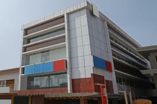 Hotel Oyo 12347 Mv Residency