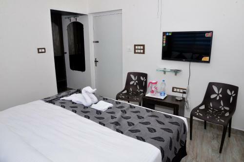 Lodge Suroor Tourist Home
