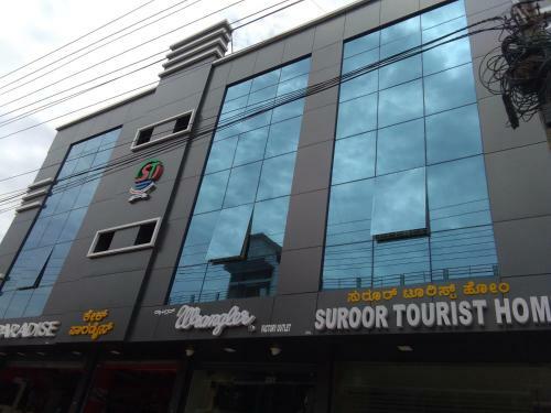 Lodge Suroor Tourist Home