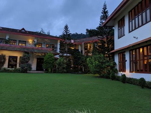 Hotel Amritara Ambatty Greens Resort