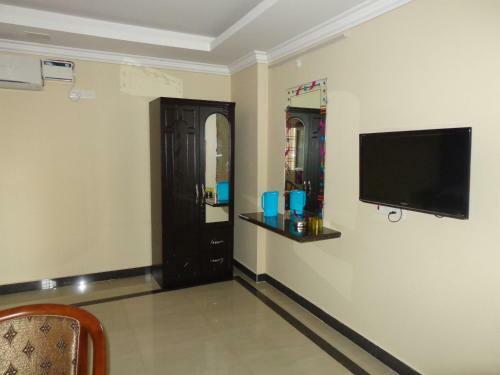 Lodge Krish Residency