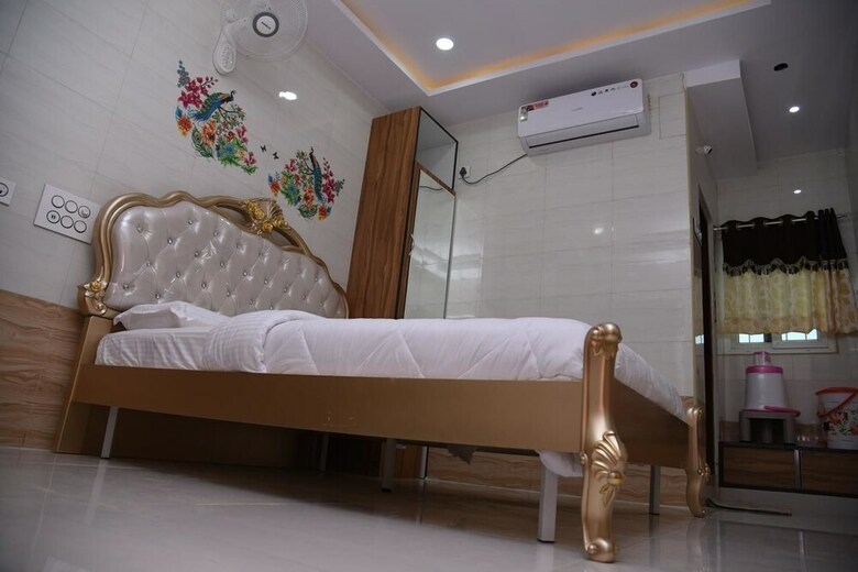 Hotel K N Gupta Residency