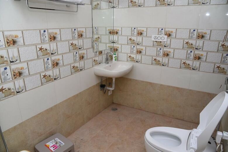 Hotel K N Gupta Residency