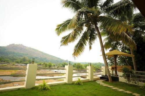 Hotel Riverine Suites