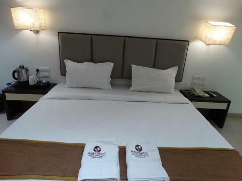 Hotel Abhishek Beach Resort And Spa