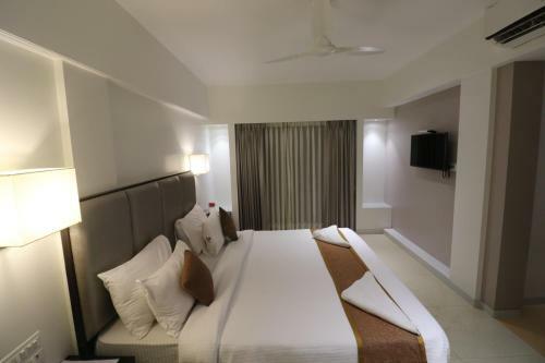 Hotel Abhishek Beach Resort And Spa