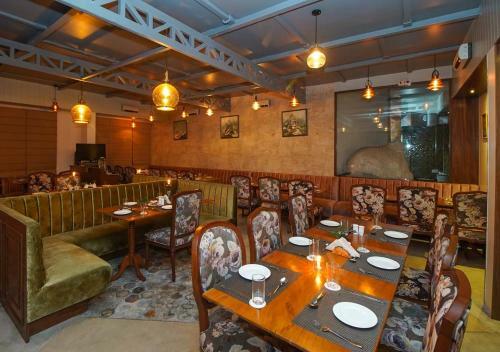 Cochrane Place Hotel