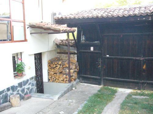 Hostal Guest House With The Wooden Plough
