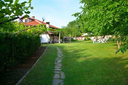 Hotel Pri Chakara