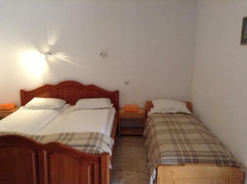 Hostal Vanda Guest House
