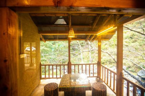 Albergue Mudhouse Jibhi, By E-living Project