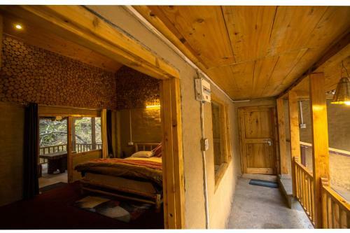 Albergue Mudhouse Jibhi, By E-living Project