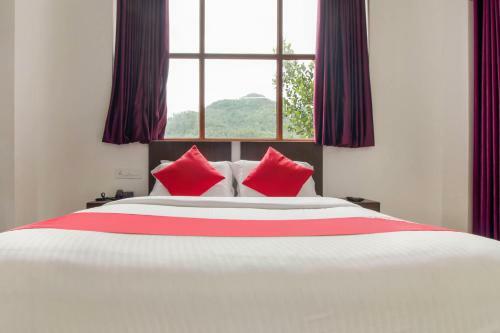 Hostal Oyo 41210 Zyair Inn Residency