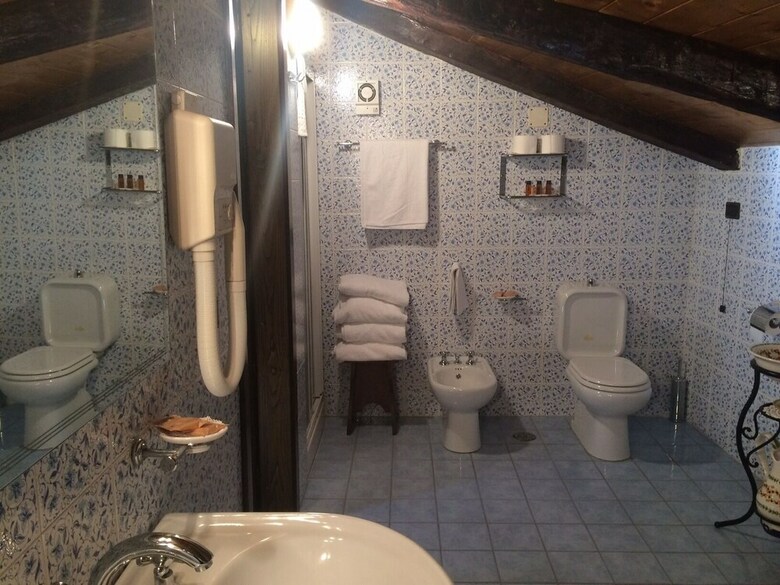 Hotel Castello Di Altomonte