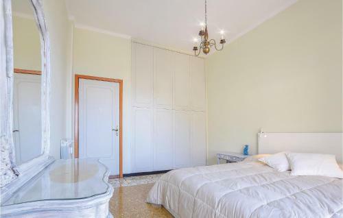 Two-bedroom Apartment In Pieve Ligure