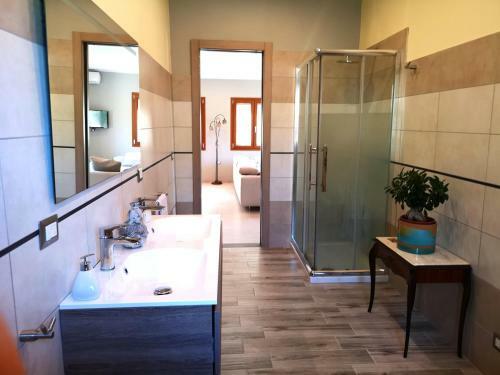 Luxury Home Garden Apartment Bosa Marina