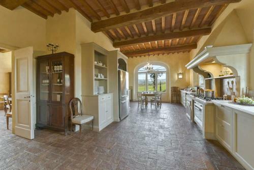 Casa Di Pietra Villa Sleeps 14 Pool Air Con Wifi