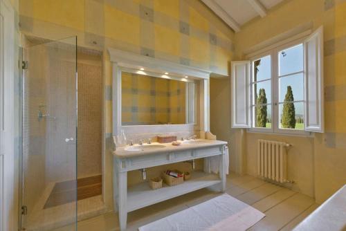 Casa Di Pietra Villa Sleeps 14 Pool Air Con Wifi