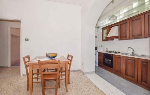 Three-bedroom Apartment In Procida -na-