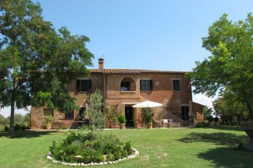 Castiglione Del Lago Apartment Sleeps 4