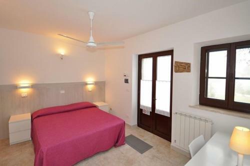 Castiglione Del Lago Apartment Sleeps 4