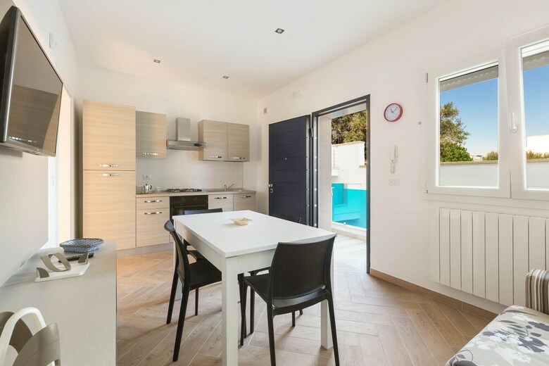Absolute Suite Apartments