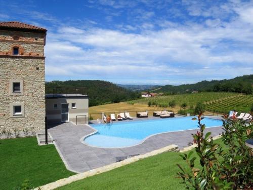 Cremolino Villa Sleeps 22 Pool Air Con Wifi