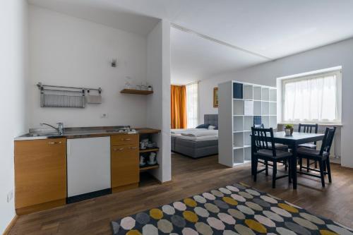 Emotion Living Design Apartment & Room