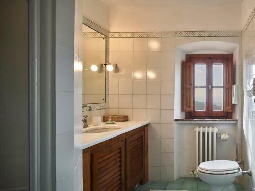 Fiano Villa Sleeps 10 Pool Air Con Wifi