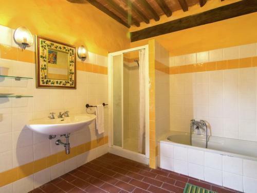 Spacious Farmhouse In Ghizzano Italy With Pool