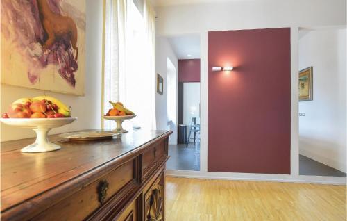 Three-bedroom Apartment In Genova (ge)