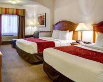Hotel Comfort Suites Near Six Flags Magic Mountain