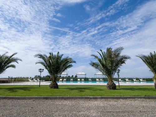 Grosseto Apartment Sleeps 6 Pool Air Con T247643