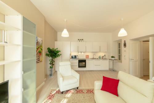 Verbania - Luxury Italy Apartments