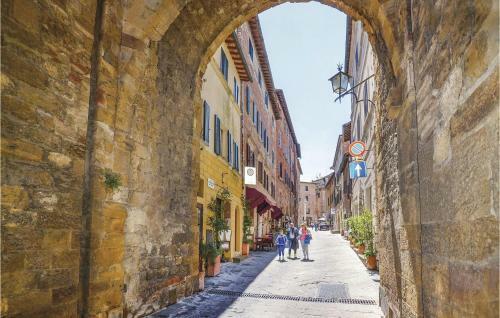 Four-bedroom Apartment In Montepulciano (si)