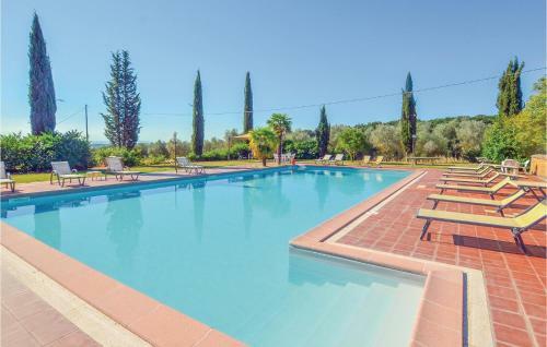 Four-bedroom Apartment In Montepulciano (si)