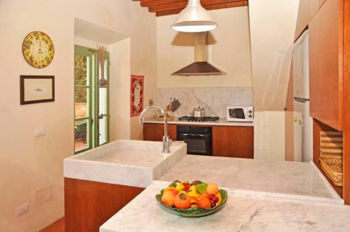 Senecchiolo Villa Sleeps 14 Pool Air Con Wifi