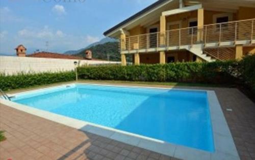 Apartamento Attico With Swimming Pool