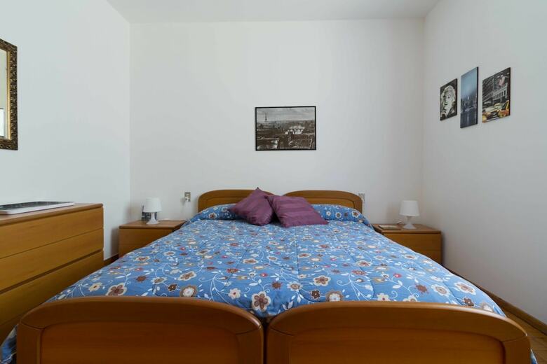 Manzoni Two-bedroom Apartment