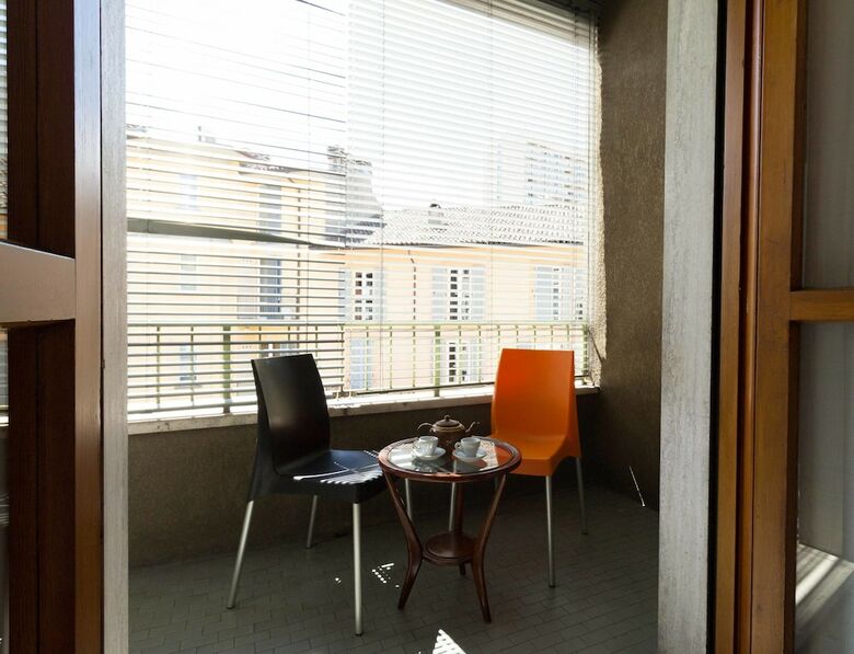 Manzoni Two-bedroom Apartment